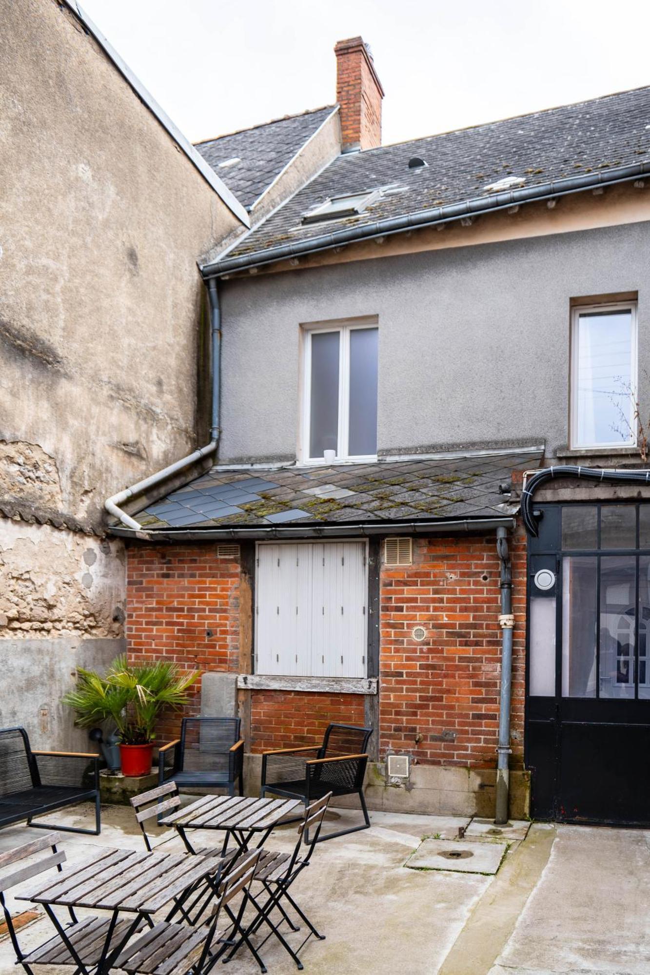 Studio Cosy Rdc, Calme Avec Cour Exterieure سارا المظهر الخارجي الصورة